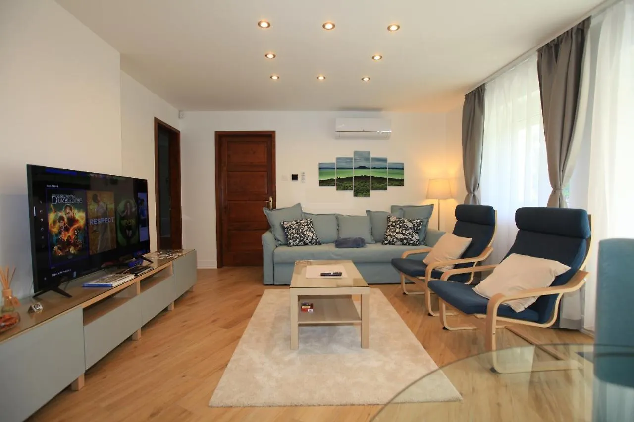Paskal-Lux Apartments With Free Parking And Air Condition Budapest Hungary