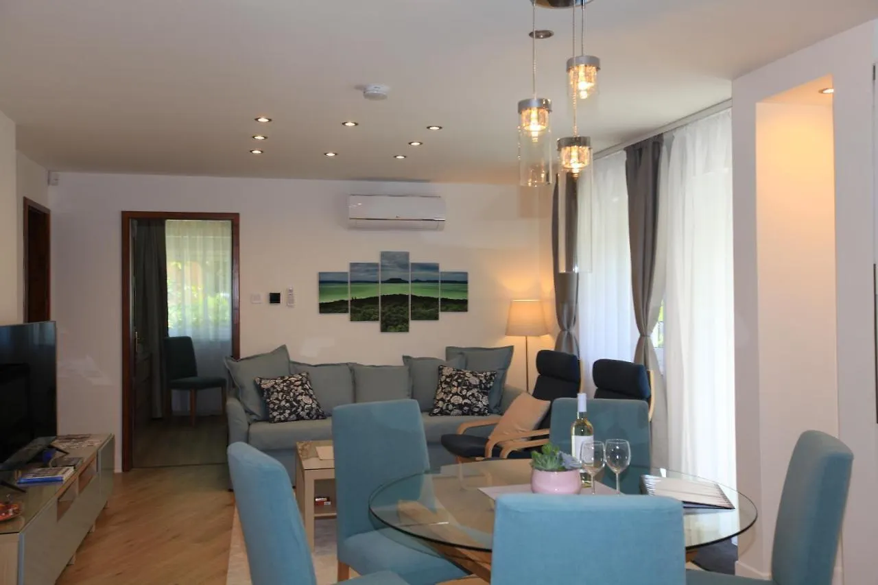Paskal-Lux Apartments With Free Parking And Air Condition Budapest
